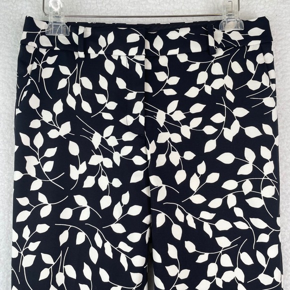 Talbots Pants - Talbots Hampshire Ankle Pant Womens 8P Black White Leaf Print Slim Stretch Crop